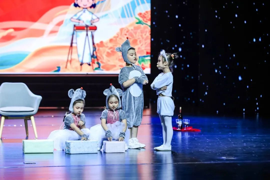 640(10).png 640(10).png